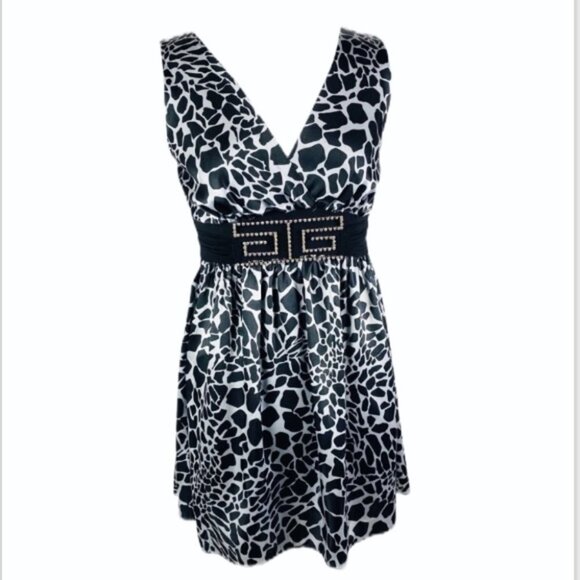 Unyx Silver Black Leopard Print Sleeveless Dress - Picture 1 of 10